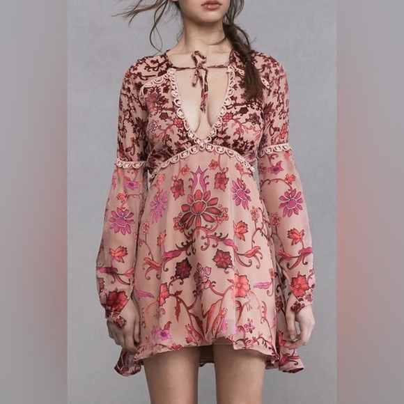 For Love and Lemons Saffron Floral Boho Mini Dress Silk Blend Pink X-Small New - Picture 9 of 9